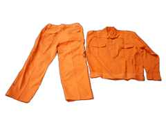 Quần áo kaki cam