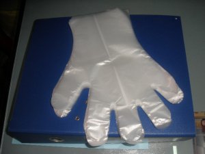 Găng tay xốp (nilon)